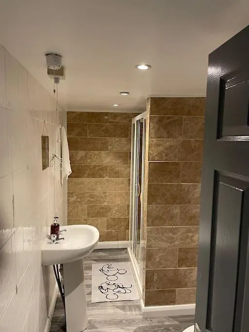 Luxury Inn 2 Leeds  Apartment